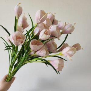 Pink artificial flower bouquets